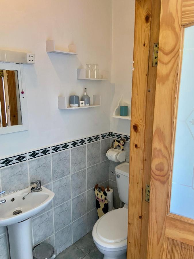 Bed and Breakfast Grenane Heights Кенмар Экстерьер фото